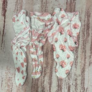 Baby Swaddle Blanket Set in Pink and White